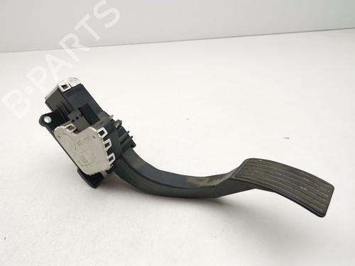 Pedal Pedal 39444115 39444115
