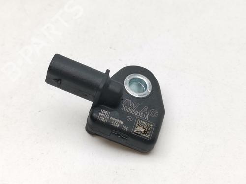 electronic-sensor-seat-ateca-kh7-khp-2016-33801674 main image