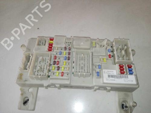 Sikringsdose FORD FOCUS C-MAX (DM2) 2.0 TDCi (136 hp) 28992144