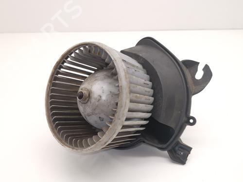 Used Heater blower motor FIAT GRANDE PUNTO (199_) 1.3 D Multijet (75 hp) 28981681