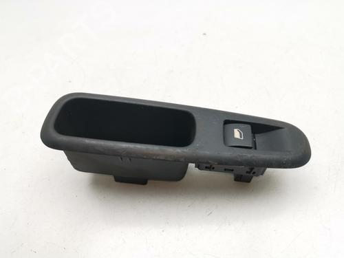 Used Right rear window switch PEUGEOT 3008 I MPV (0U_) [2009-2017]  28997259