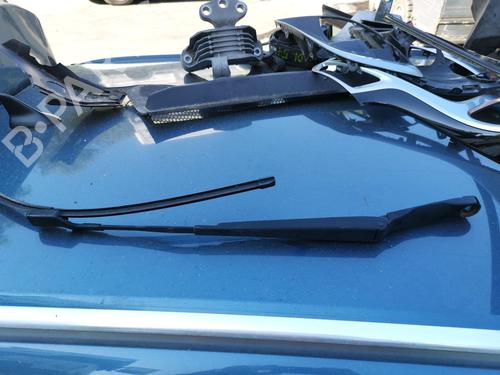 Used Front windshield wiper arm OPEL ASTRA J Sports Tourer (P10) [2010-2015]  28977874