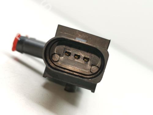 Electronic sensor AUDI Q3 (8UB, 8UG) 2.0 TDI quattro | BP40443512M84 - Image 2