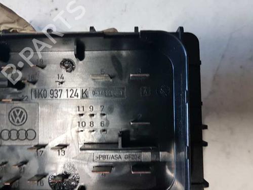 Fuse box SEAT TOLEDO III (5P2) | BP28988135E1