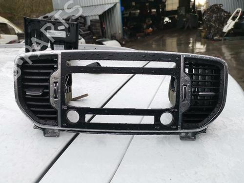 Used Air vent Air vent KIA SPORTAGE IV (QL, QLE) 1.7 CRDi (116 hp) 40217948 40217948