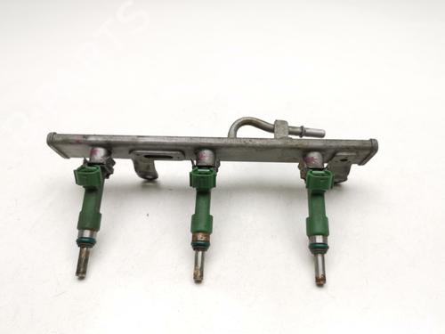 Used Injection rail DACIA SANDERO III [2021-2026]  32146857