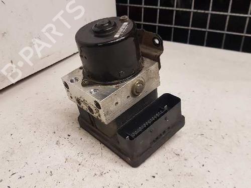 Pompe ABS CITROËN C5 I (DC_) 2.0 HDi (DCRHZB, DCRHZE) (109 hp) 28993039