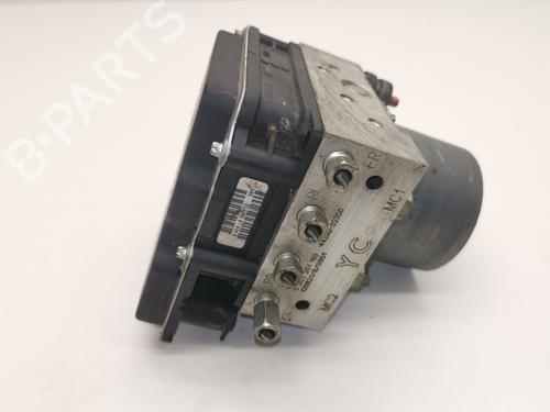 ABS Bremseaggregat TOYOTA AURIS (_E18_) 1.4 D-4D (NDE180_, NDE180R) (90 hp) 28992452