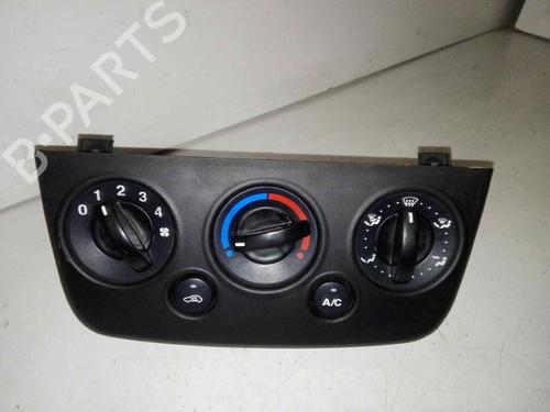 Climate control FORD FIESTA V (JH_, JD_) 1.6 TDCi | BP28981622I5 