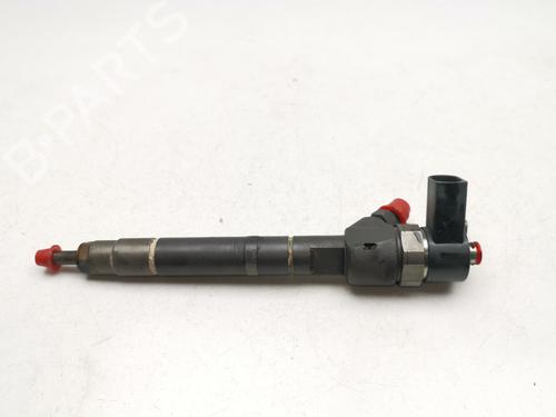 Used Injector MERCEDES-BENZ SPRINTER 4-t Bus (B904) 416 CDI (904.662, 904.663) (156 hp) 29810912