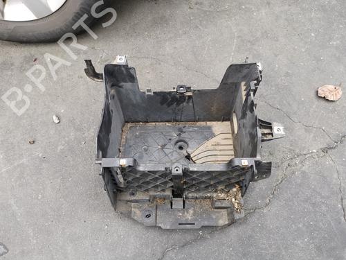 Used Support RENAULT MEGANE III Hatchback (BZ0/1_, B3_) 1.5 dCi (BZ09, BZ0D, BZ1W, BZ29, BZ14) (110 hp) 28980528
