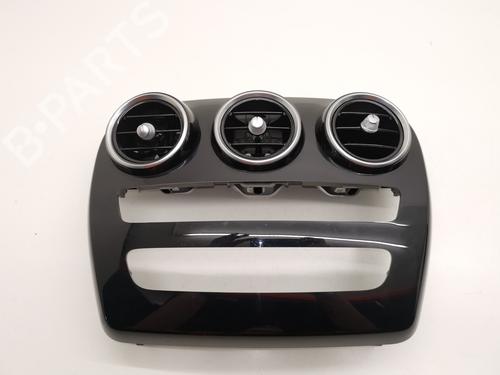Used Air vent MERCEDES-BENZ C-CLASS T-Model (S205) [2014-2023]  28993182