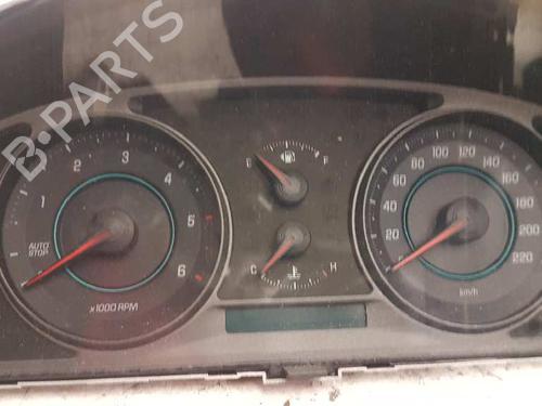 Used Instrument cluster CHEVROLET CAPTIVA (C100, C140) 2.2 D (163 hp) 28995826