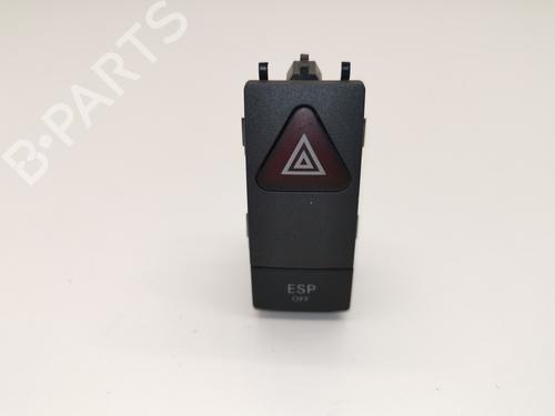 Used Warning switch MERCEDES-BENZ C-CLASS (W204) [2007-2015]  28979745