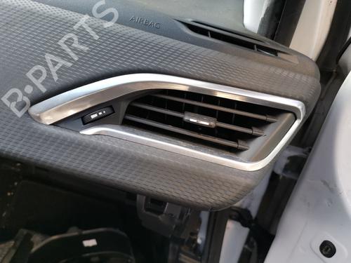 Used Air vent PEUGEOT 208 I (CA_, CC_) 1.6 BlueHDi 100 (100 hp) 28977698