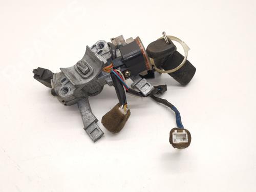 Used Electronic module MITSUBISHI PAJERO III (V7_W, V6_W) [1999-2007]  28992235