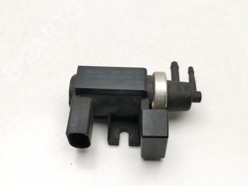 Elektronisk sensor AUDI A4 B5 (8D2) 2.5 TDI (150 hp) 30487084