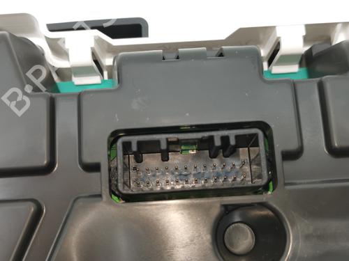 Instrument cluster RENAULT CAPTUR I (J5_, H5_) | BP31686293C47