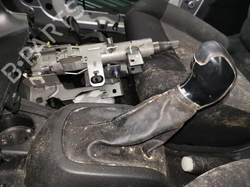 Used Gear lever CITROËN C4 CACTUS 1.6 BlueHDi 100 (99 hp) 28989074