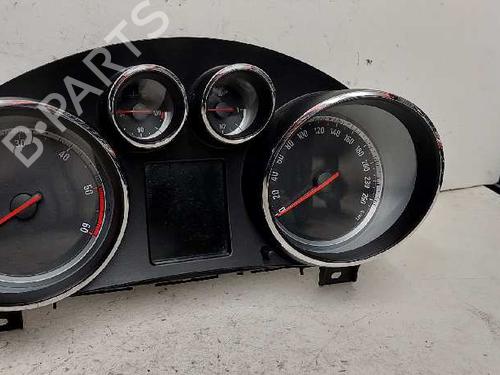 Used Instrument cluster OPEL INSIGNIA A (G09) [2008-2017]  28991754