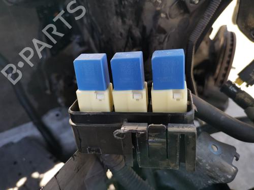 Fuse box INFINITI Q50 50 D | BP40216107E1 - Image 2