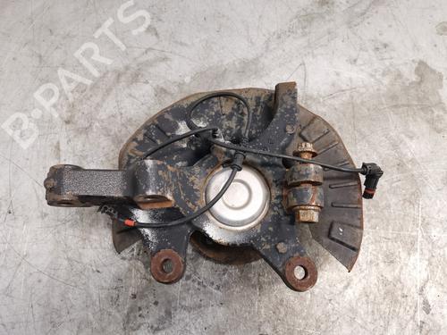 Left front steering knuckle MERCEDES-BENZ VITO Bus (W639) 113 CDI (639.701, 639.703, 639.705) | BP30681543M25
