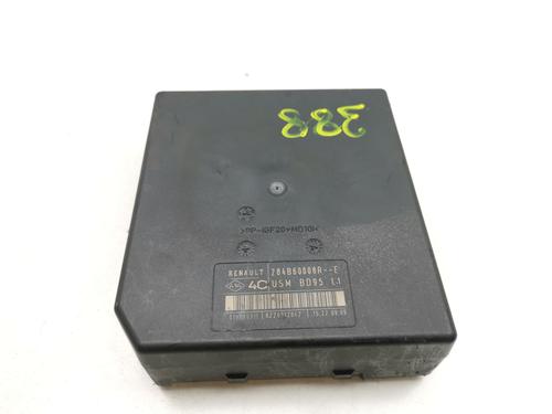 Sikringsdåse RENAULT MEGANE III Hatchback (BZ0/1_, B3_) 1.5 dCi (BZ09, BZ0D, BZ1W, BZ29, BZ14) (110 hp) 28989303