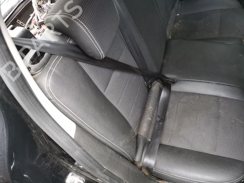 Used Rear right seatbelt RENAULT MEGANE III Hatchback (BZ0/1_, B3_) 1.5 dCi (BZ09, BZ0D, BZ1W, BZ29, BZ14) (110 hp) 28990563