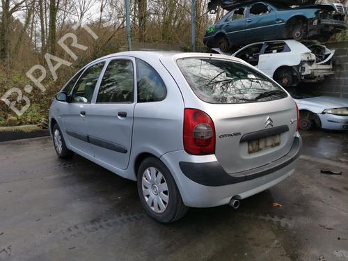 Fuse box CITROËN XSARA PICASSO (N68) 1.6 HDi | BP28983123E1