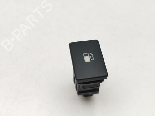 Kombi Kontakt / Stilkkontakt Kombi Kontakt / Stilkkontakt 39445023 39445023