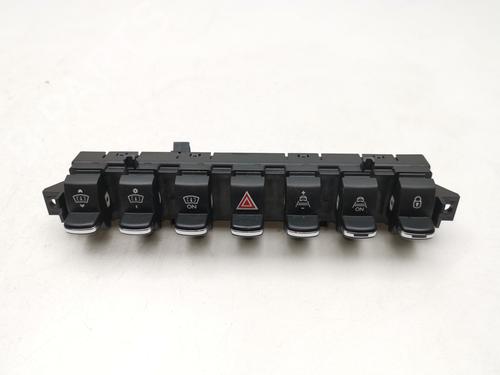 Used Switch Switch 39444778 39444778