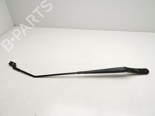 front-windshield-wiper-arm-ford-puma-j2k-cf7-2019-33793488 main image