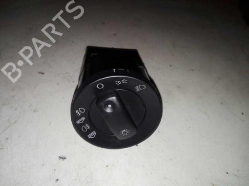 Commande de phare AUDI A4 B6 (8E2) 2.5 TDI quattro (180 hp) 28983937