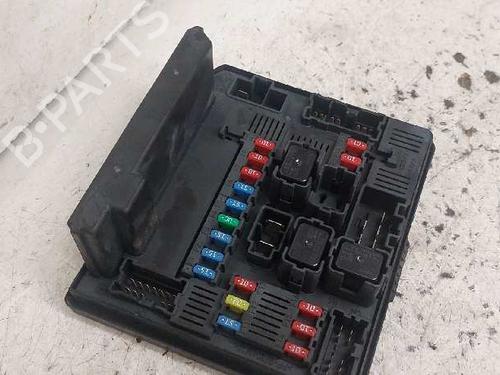 Zekeringkast NISSAN QASHQAI I (J10, NJ10) [2006-2015]  28992275