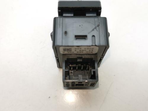 Left rear window switch AUDI A3 Sportback (8VA, 8VF) | BP36333558I29 - Image 2