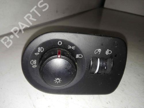Used Headlight switch SEAT LEON (1P1) [2005-2013]  28977782