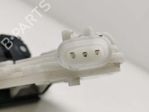 Tailgate lock TOYOTA YARIS (_P13_) 1.5 Hybrid (NHP130_, NHP130) | BP29822687C101