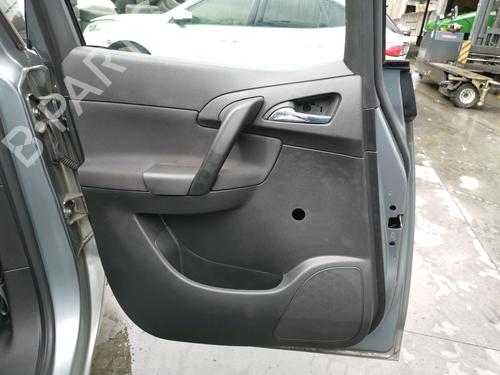 Forra trás esquerda Forra trás esquerda OPEL MERIVA B MPV (S10) 1.6 CDTI (75) (110 hp) 33801630 33801630