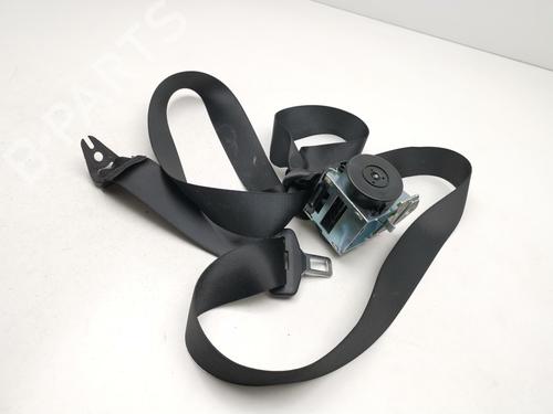 Sikkerhedssele bag midten BMW 3 (E90) 330 i (258 hp) 31631016