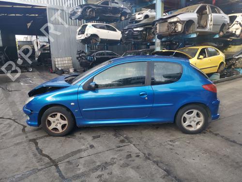 Engine control unit (ECU) PEUGEOT 206 Hatchback (2A/C) 1.4 HDi eco 70 | BP30124100M57