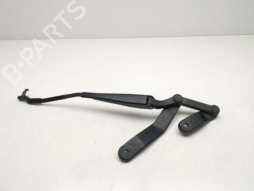 front-windshield-wiper-arm-mercedes-benz-c-class-w204-2007-2008-2009-2010-2011-2012-2013-2014-2015-32865928 main image