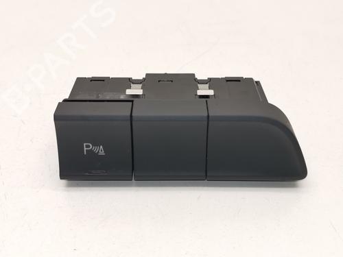 Used Switch AUDI Q3 (8UB, 8UG) [2011-2020]  28978886