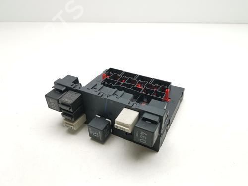 Zekeringkast AUDI A3 (8P1) [2003-2013]  28986902