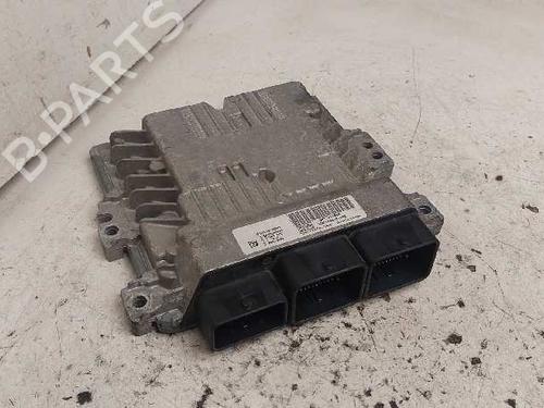 Used Engine control unit (ECU) PEUGEOT 308 II (LB_, LP_, LW_, LH_, L3_) [2013-2021]  28995577
