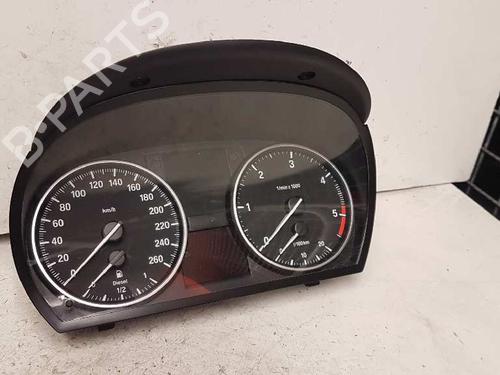 Used Instrument cluster BMW 3 (E90) 320 d (177 hp) 28990148