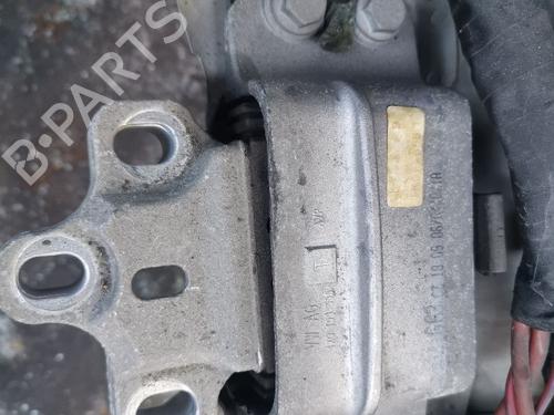 Used Engine mount VW GOLF VI (5K1) [2008-2014]  29728151