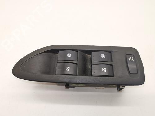 Used Left front window switch RENAULT LAGUNA II (BG0/1_) [2001-2007]  28979695