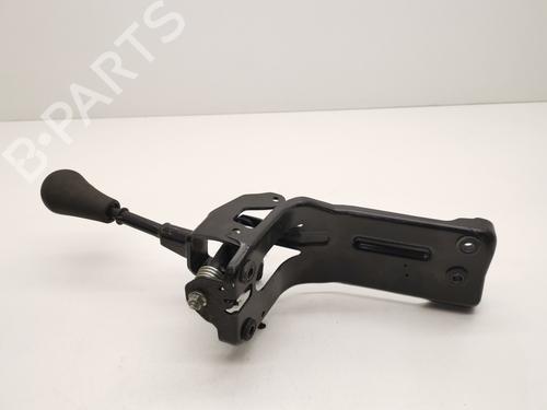Used Gear lever NISSAN NT400 CABSTAR (F24M) [2009-2025]  28998697