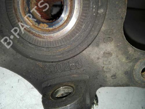 Left front steering knuckle RENAULT LAGUNA I (B56_, 556_) 1.9 dTi | BP28982548M25 