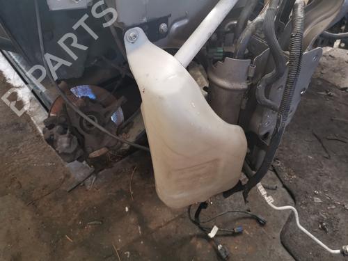 Used Windscreen washer tank RENAULT MEGANE III Hatchback (BZ0/1_, B3_) 1.5 dCi (BZ09, BZ0D, BZ1W, BZ29, BZ14) (110 hp) 28978410